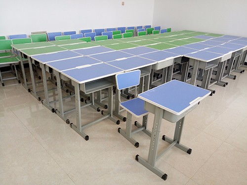 提升辦公效能，選擇專業廠家直銷 從電腦桌到培訓桌的一站式解決方案